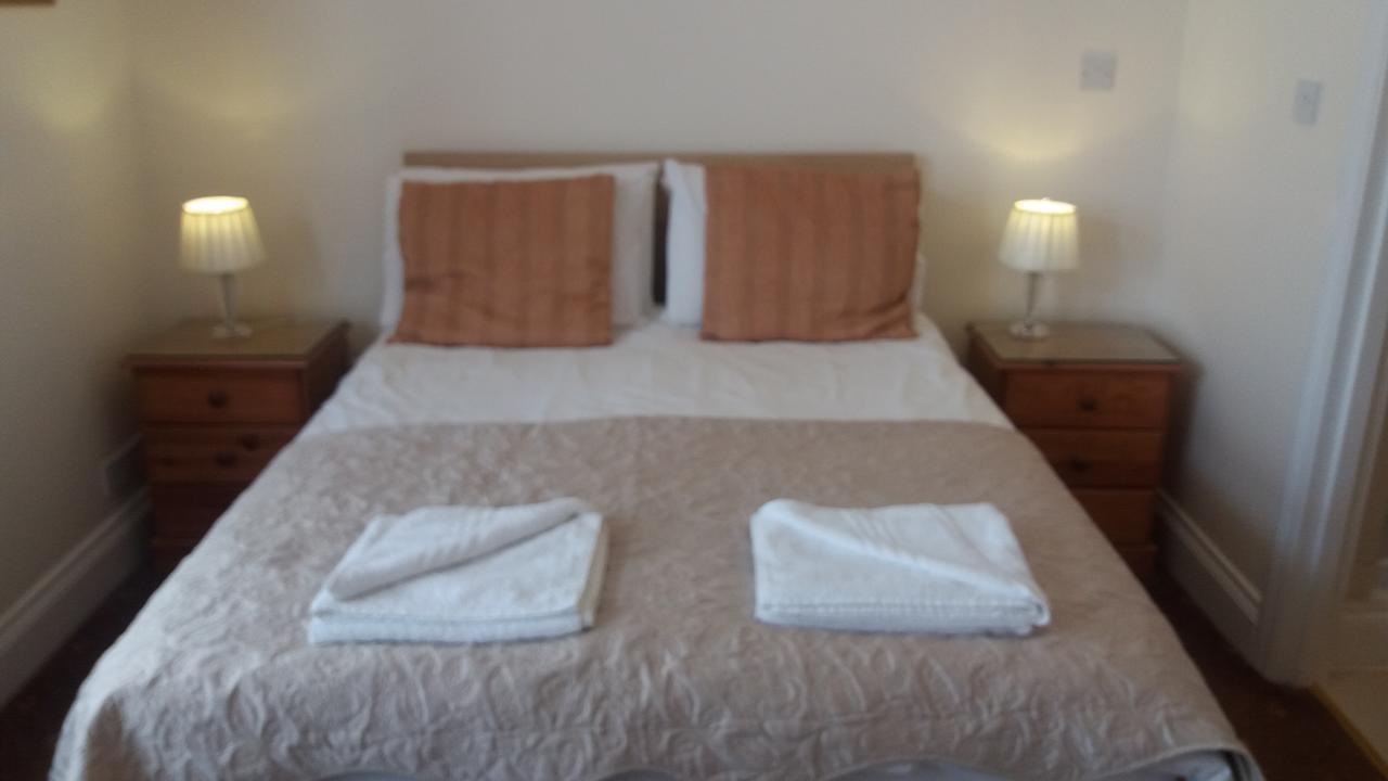 Bed and Breakfast Ashbourne House Burnham-on-Sea Екстер'єр фото